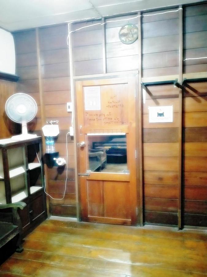 Ray Nu Guest House Phra Nakhon Si Ayutthaya Exterior foto